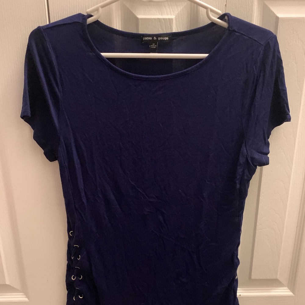 Cable & Gauge Women’s Top